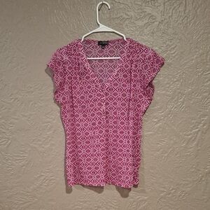 The Limited Pink Flutter Sleeve Fitted Blouse